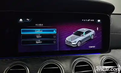 Mercedes-Benz E-Class 2022 2.0 Автомат в Москве № 143188, миниатюра 7