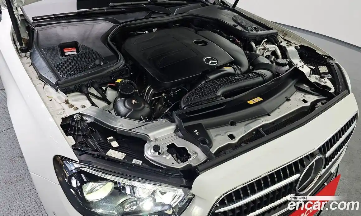 Mercedes-Benz E-Class 2022 2.0 Автомат в Москве № 143188, фото 8