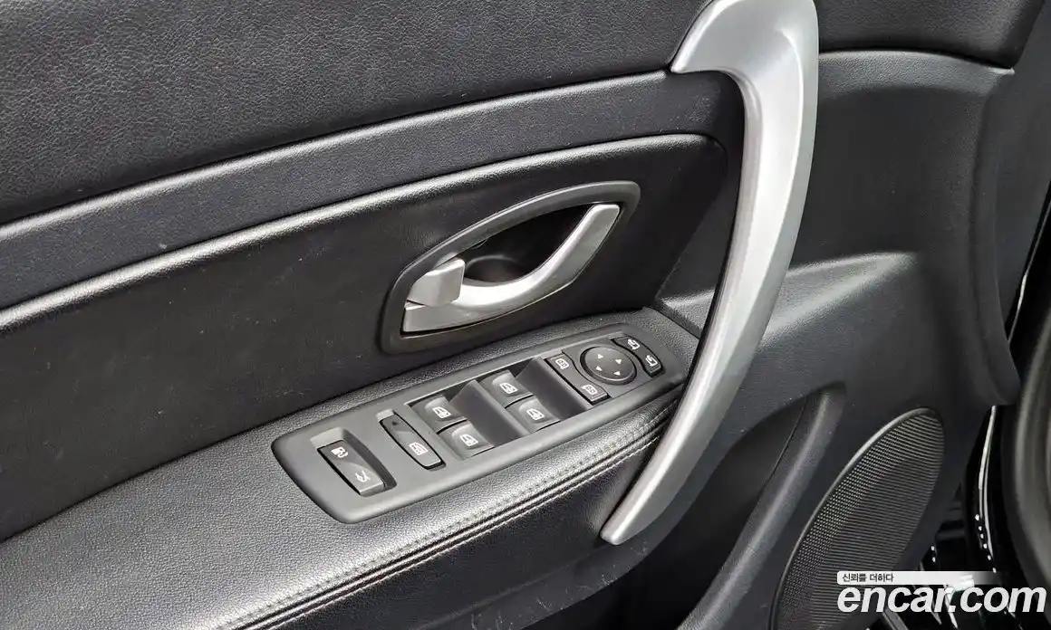 Renault SM5 2014 1.6 Автомат в Москве № 147838, фото 17