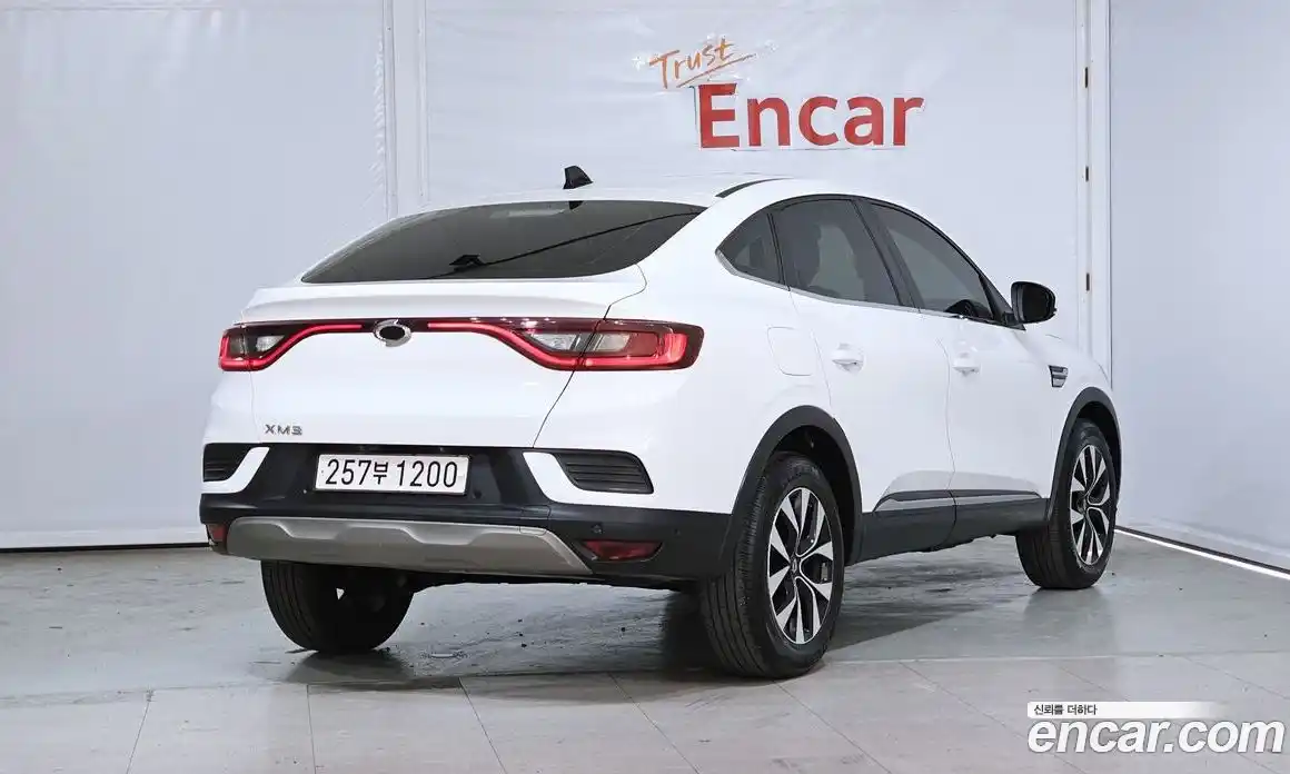 Renault XM3 2023 1.6 Автомат в Москве № 148098, фото 2