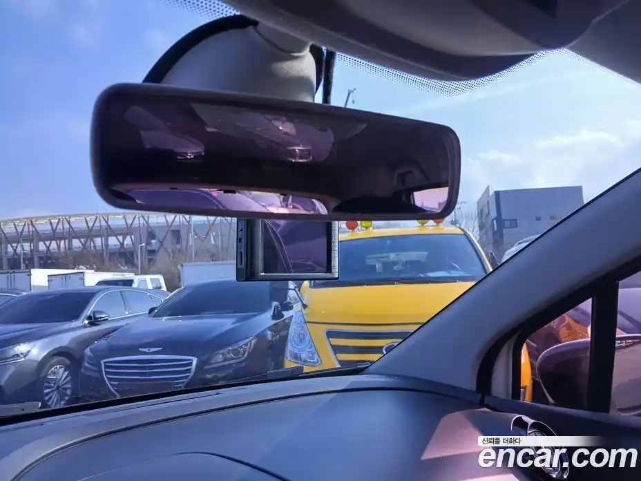 Renault QM3 2015 1.5 Автомат в Москве № 153023, фото 14