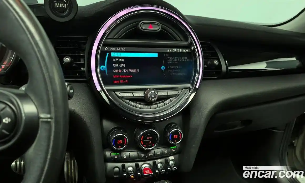 Mini Cooper 2019 1.5 Автомат в Москве № 153676, фото 18