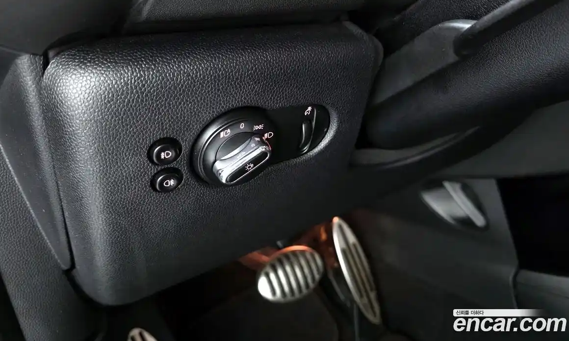 Mini Cooper 2019 1.5 Автомат в Москве № 153676, фото 7