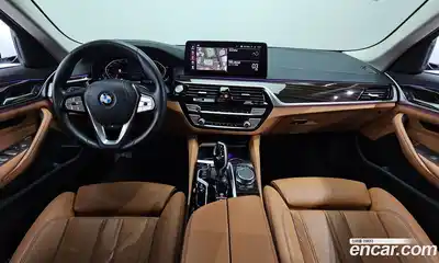 BMW 5-Series 2021 2.0 Автомат в Москве № 155213, миниатюра 2