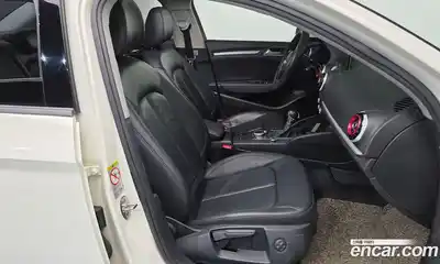 Audi A3 2015 2.0 Автомат в Москве № 158013, миниатюра 11