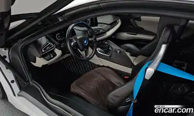 BMW i8 2016 1.5 Автомат в Москве № 158161, миниатюра 10