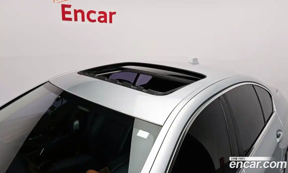 BMW 5-Series 2010 2.5 Автомат в Москве № 158490, фото 8