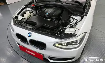 BMW 1-Series 2015 2.0 Автомат в Москве № 159406, миниатюра 11