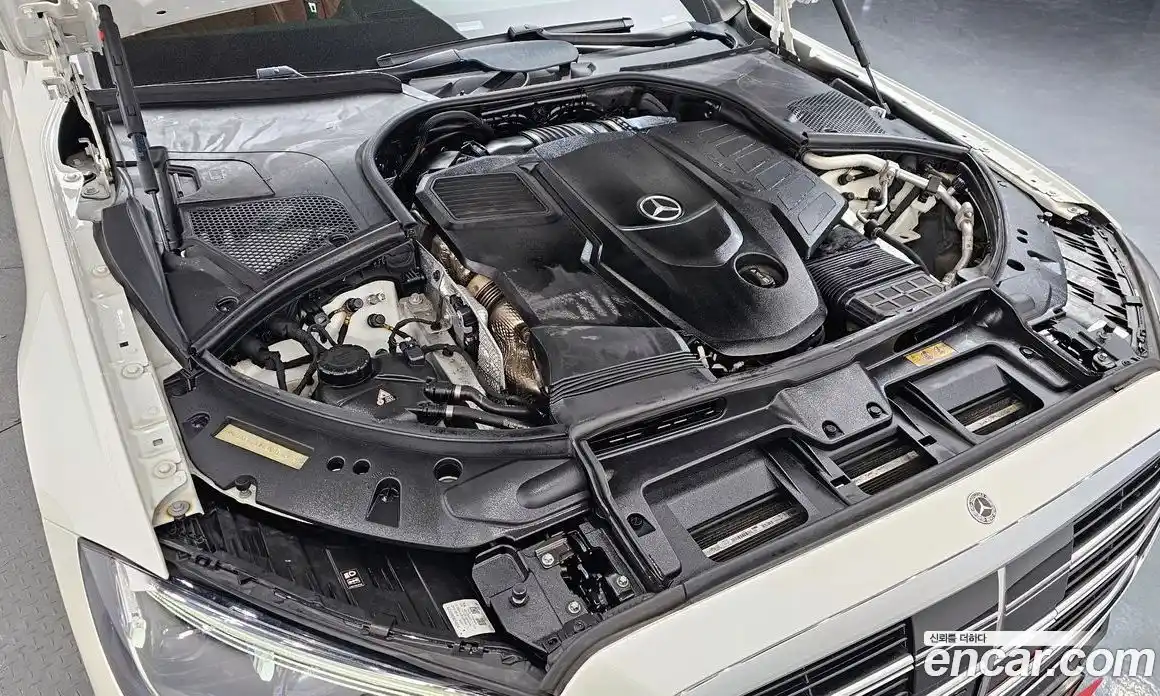 Mercedes-Benz S-Class 2022 2.9 Автомат в Москве № 161458, фото 4