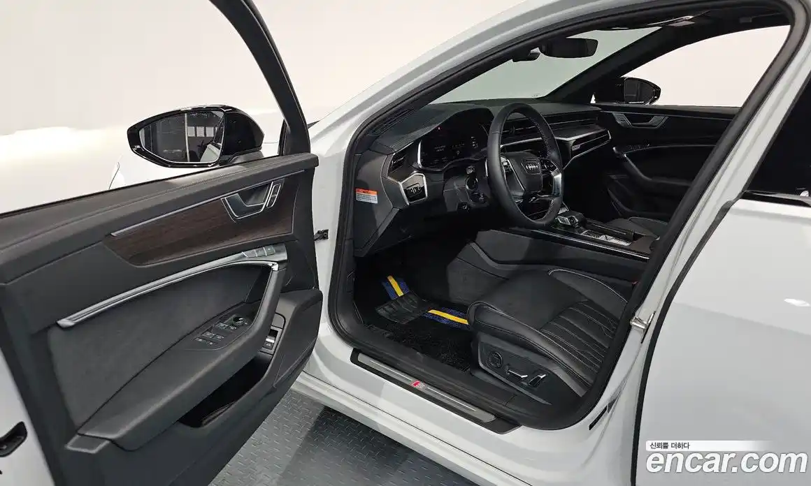 Audi A6 2025 2.0 Автомат в Москве № 162288, фото 11