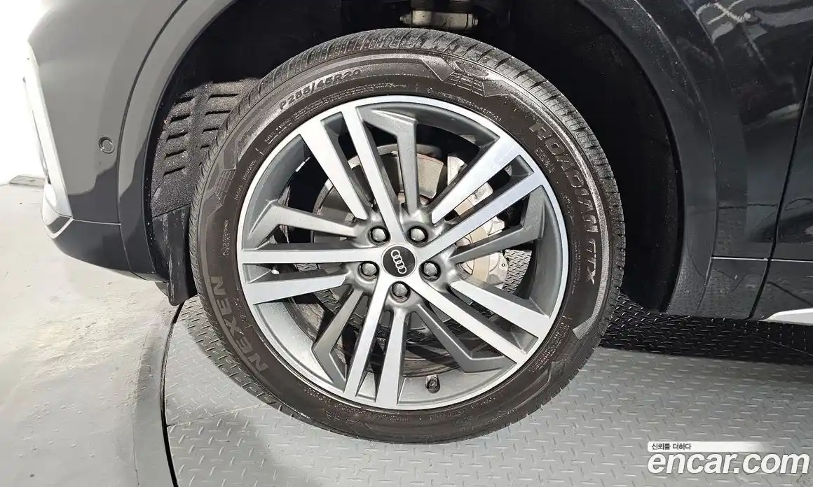 Audi Q5 2021 2.0 Автомат в Москве № 163294, фото 20