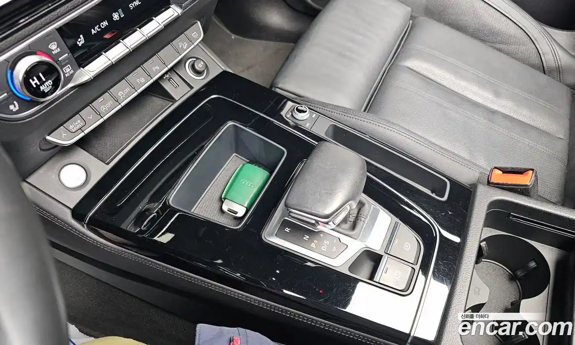 Audi Q5 2021 2.0 Автомат в Москве № 163294, фото 10