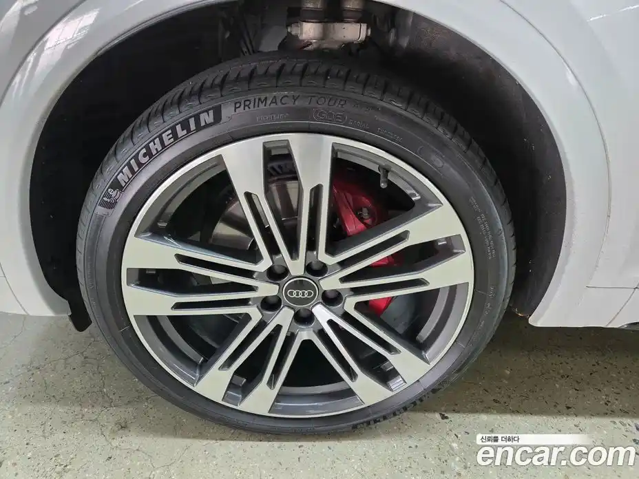 Audi SQ5 2022 3.0 Автомат в Москве № 163987, фото 20