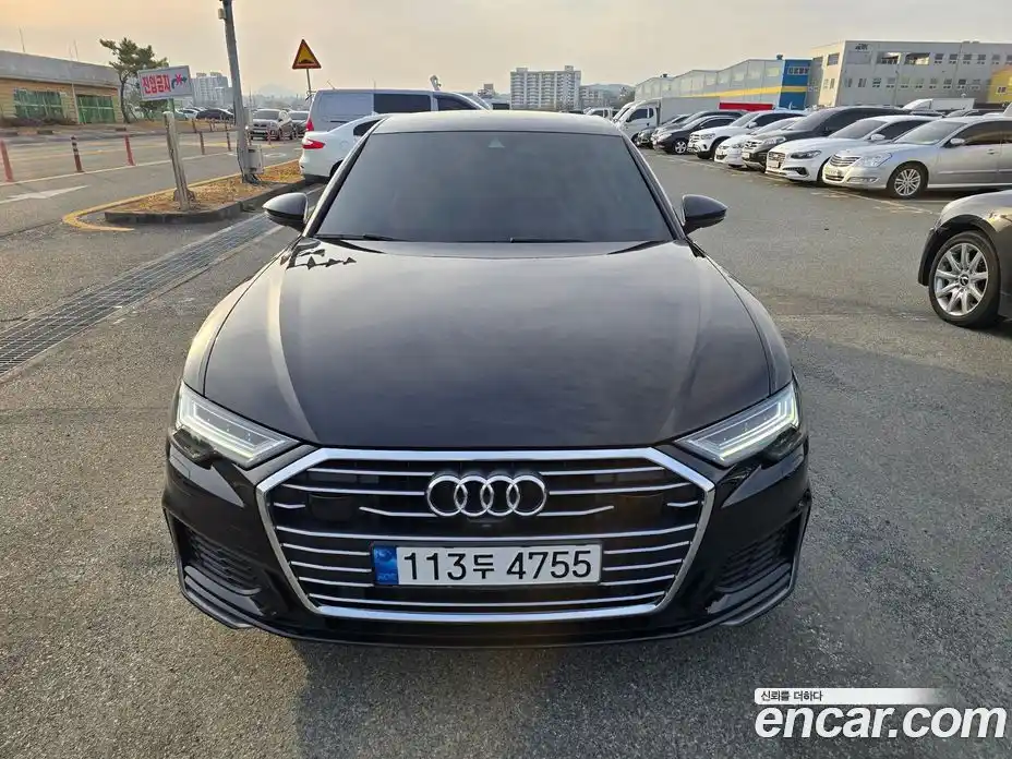 Audi A6 2023 2.0 Автомат в Москве № 164010, фото 1
