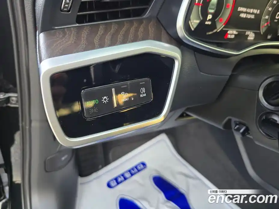 Audi A6 2023 2.0 Автомат в Москве № 164010, фото 16