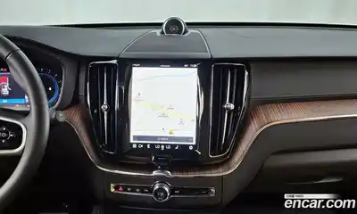 Volvo XC60 2024 2.0 Автомат в Москве № 164214, миниатюра 3
