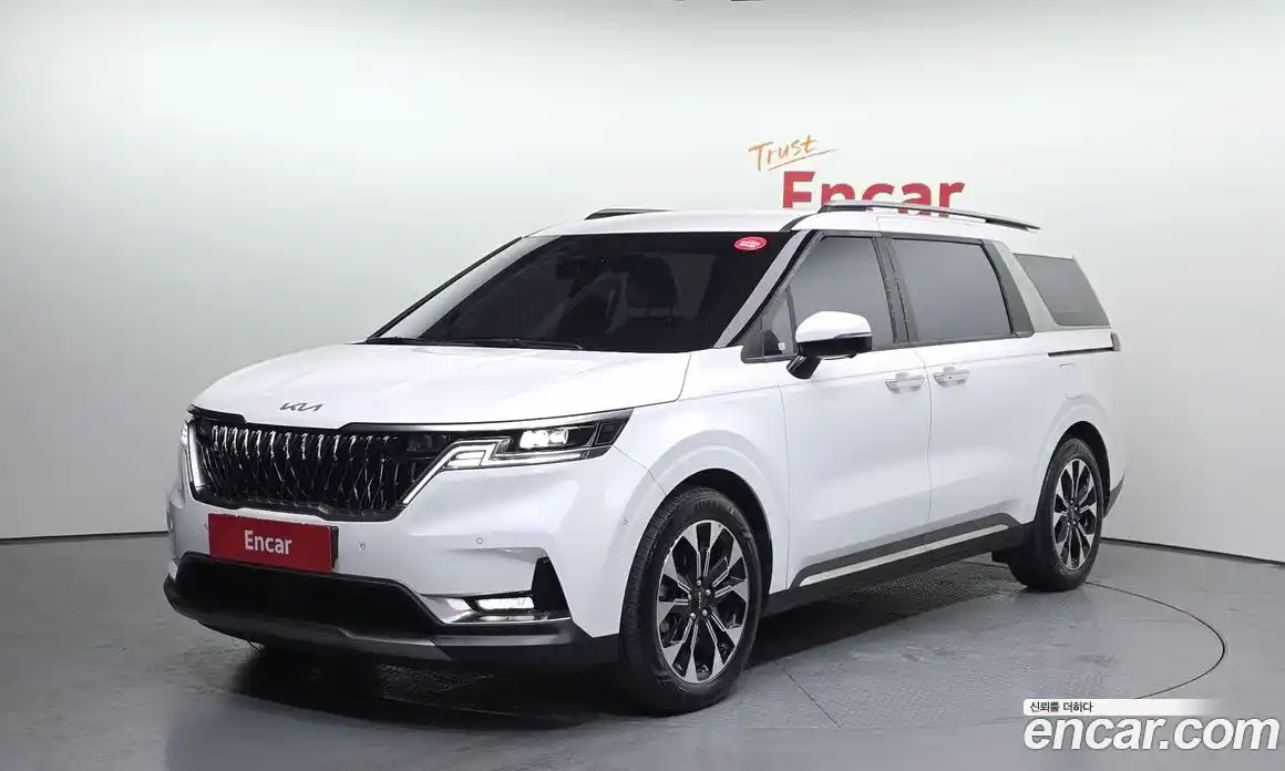 Kia Canival 2022 2.2 Автомат в Москве № 16469, фото 14