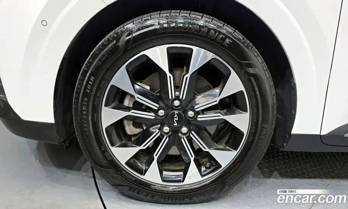 Kia Canival 2022 2.2 Автомат в Москве № 16469, фото 10