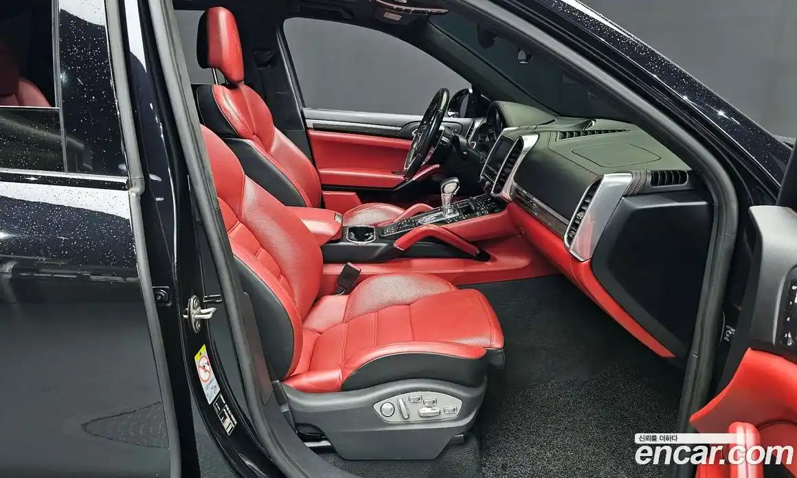 Porsche Cayenne 2016 3.6 Автомат в Москве № 165668, фото 11