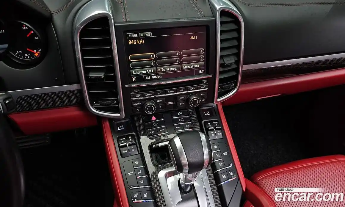 Porsche Cayenne 2016 3.6 Автомат в Москве № 165668, фото 14