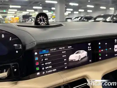 Porsche Taycan 2021 0.1 Автомат в Москве № 165785, миниатюра 8