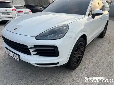 Porsche Cayenne 2020 3.0 Автомат в Москве № 165816, миниатюра 3