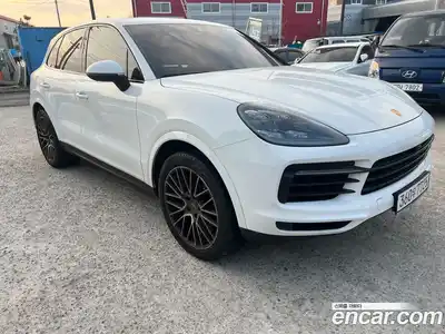Porsche Cayenne 2020 3.0 Автомат в Москве № 165816, миниатюра 4