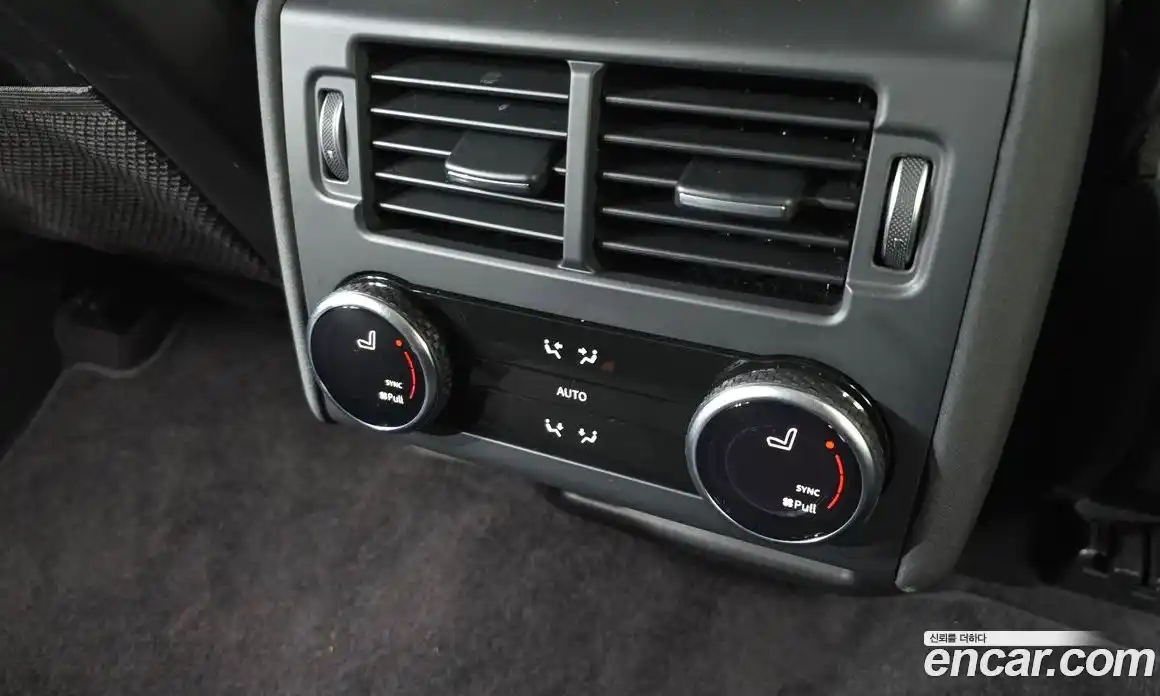 Land Rover Discovery 2023 2.0 Автомат в Москве № 166109, фото 20