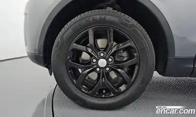 Land Rover Discovery 2018 2.0 Автомат в Москве № 166708, миниатюра 2