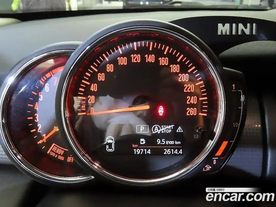 Mini Cooper 2020 1.5 Автомат в Москве № 167427, фото 9