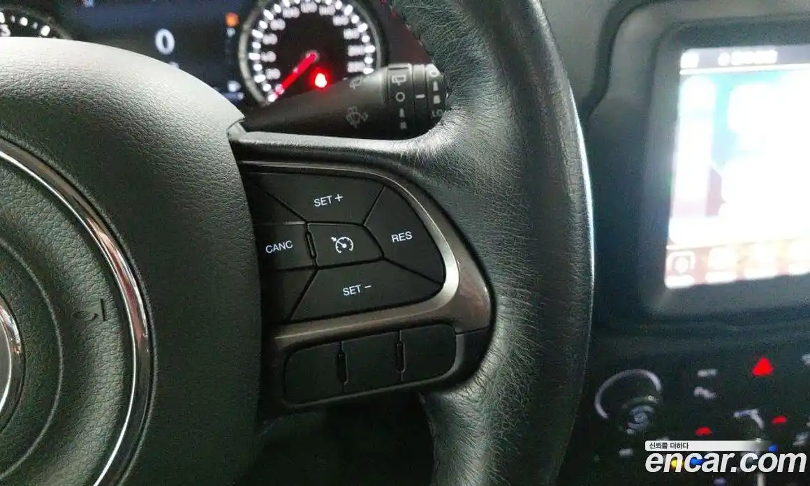 Jeep Renegade 2020 1.6 Автомат в Москве № 169983, фото 10