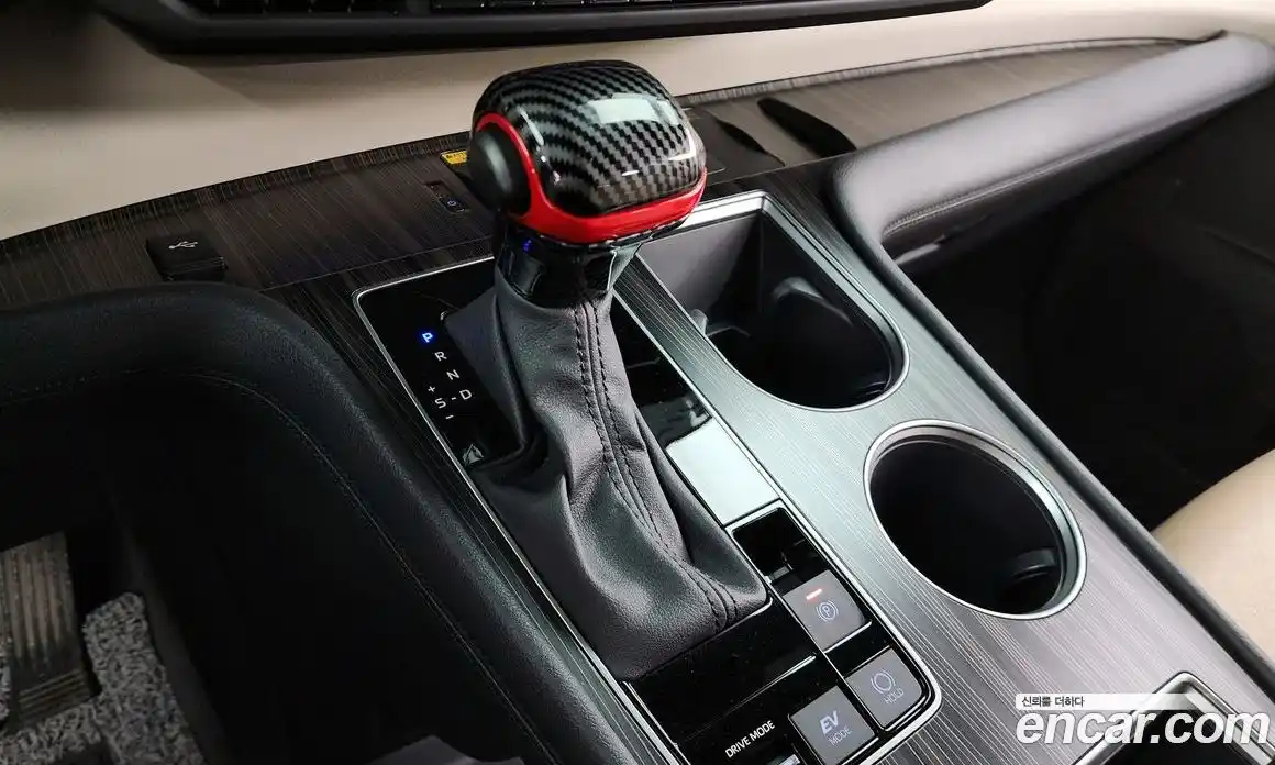 Toyota Sienna 2023 2.5 Автомат в Москве № 170137, фото 1