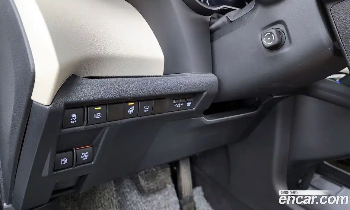 Toyota Sienna 2023 2.5 Автомат в Москве № 170137, фото 14