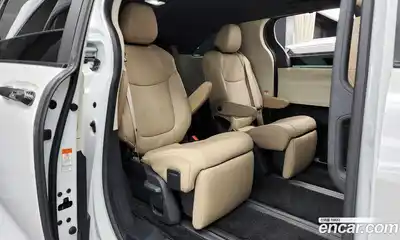 Toyota Sienna 2023 2.5 Автомат в Москве № 170137, миниатюра 2