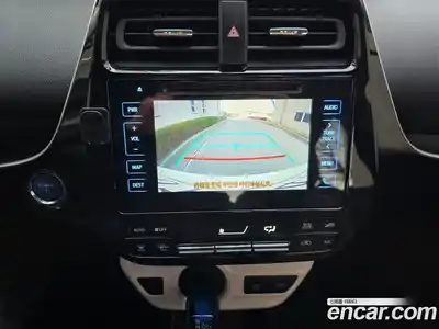 Toyota Prius 2017 1.8 Автомат в Москве № 170362, миниатюра 11