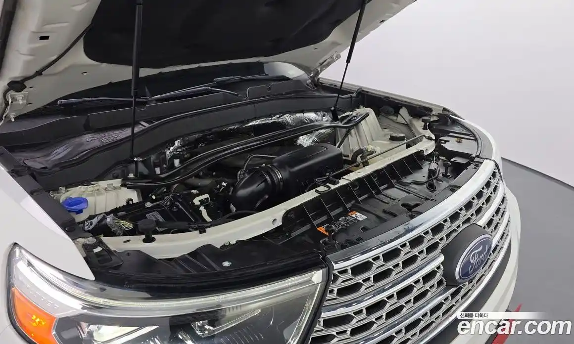 Ford Explorer 2020 2.3 Автомат в Москве № 170813, фото 13