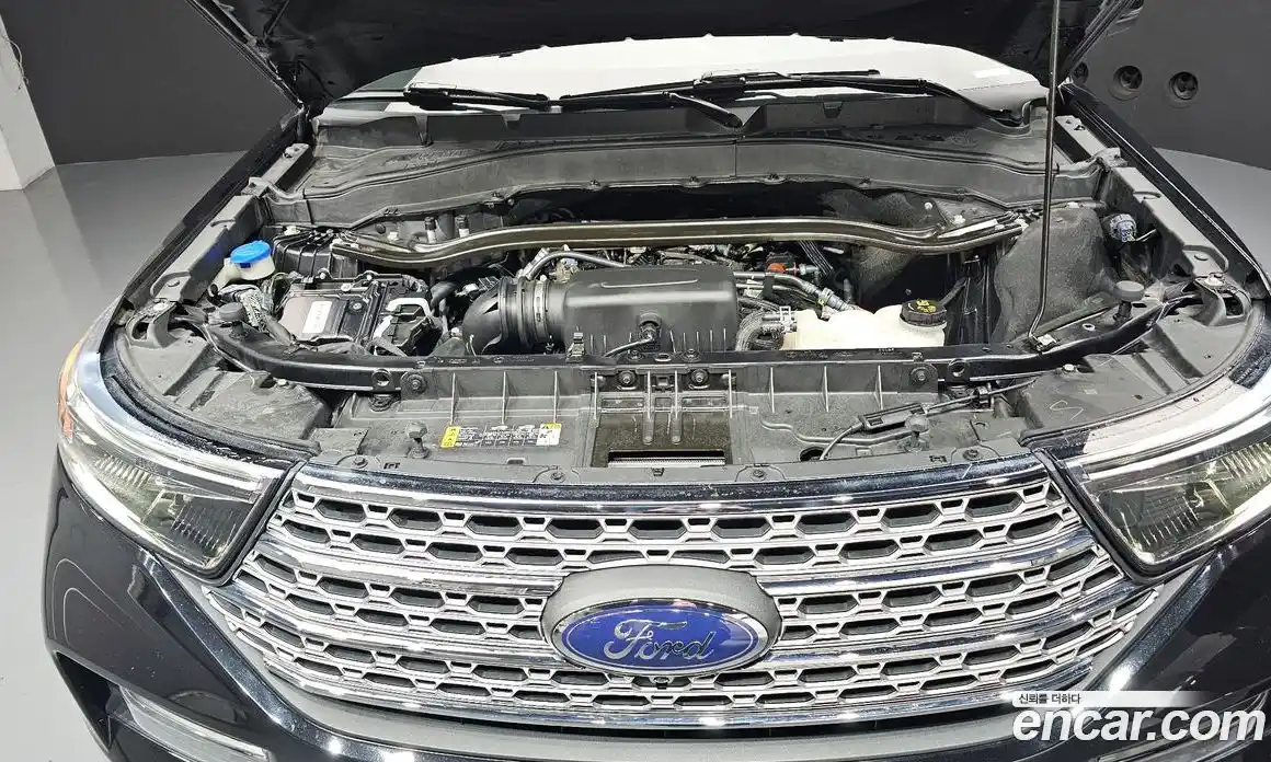 Ford Explorer 2021 2.3 Автомат в Москве № 170946, фото 6