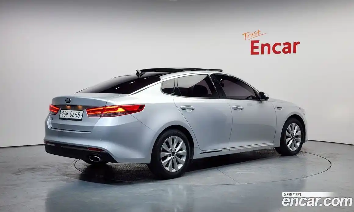 Kia K5 2016 2.0 Автомат в Москве № 17328, фото 12