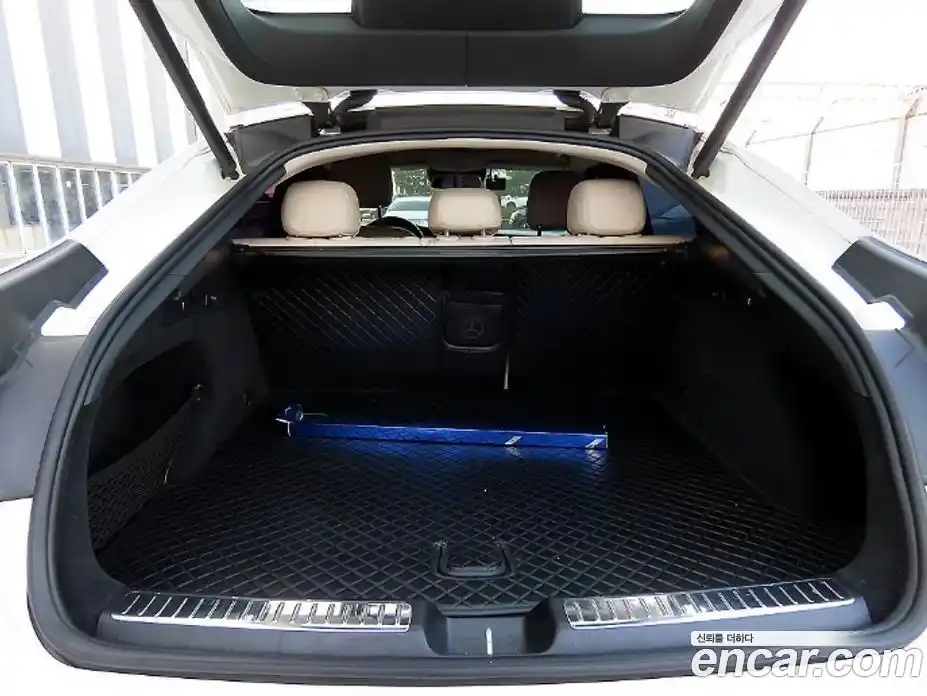 Mercedes-Benz GLC-Class 2018 2.1 Автомат в Москве № 179837, фото 17