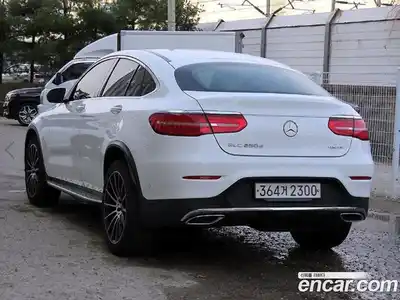 Mercedes-Benz GLC-Class 2018 2.1 Автомат в Москве № 179837, миниатюра 2