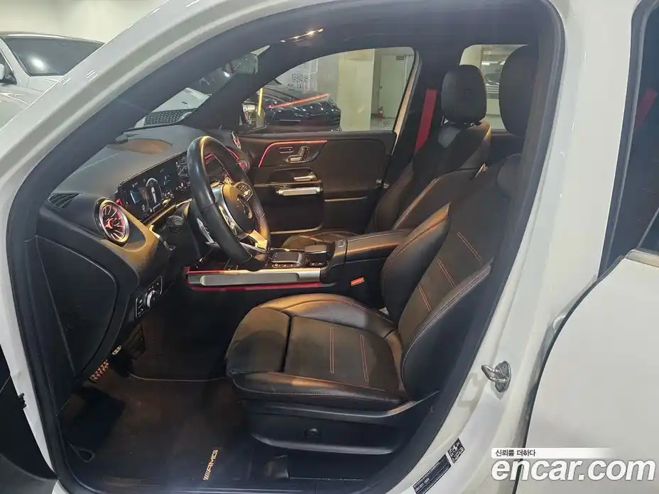 Mercedes-Benz GLB-Class 2021 2.0 Автомат в Москве № 180308, фото 11