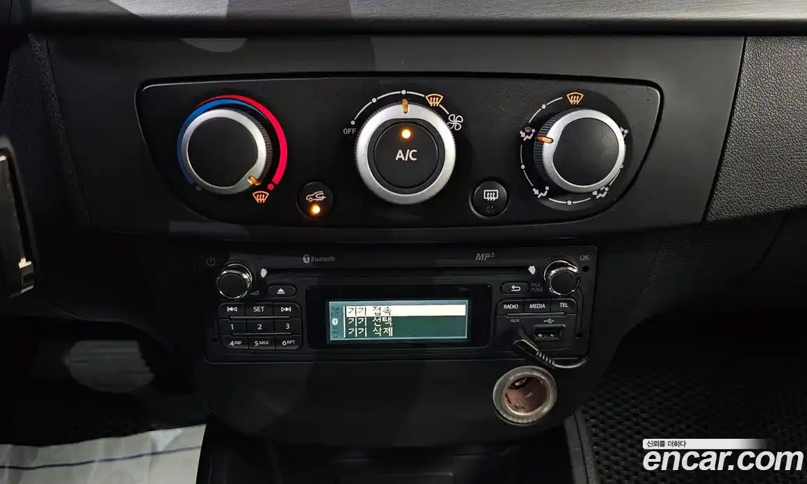 Renault SM3 2017 1.6 Автомат в Москве № 180737, фото 20