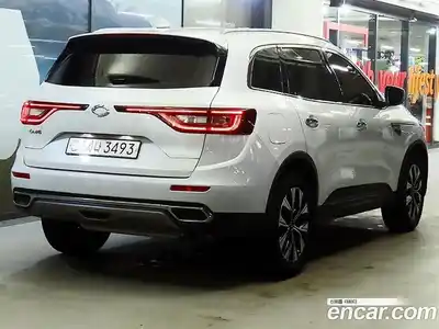 Renault QM6 2023 2.0 Автомат в Москве № 186539, миниатюра 4