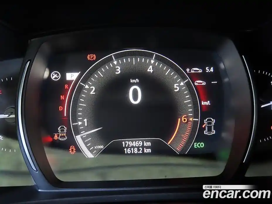 Renault QM6 2023 2.0 Автомат в Москве № 186539, фото 9