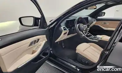 BMW 3-Series 2025 3.0 Автомат в Москве № 187062, миниатюра 11