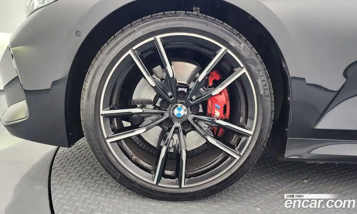 BMW 3-Series 2025 3.0 Автомат в Москве № 187062, фото 5