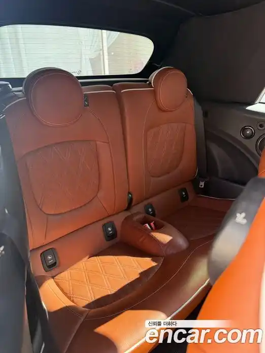 Mini Cooper Convertible 2019 2.0 Автомат в Москве № 187930, фото 7