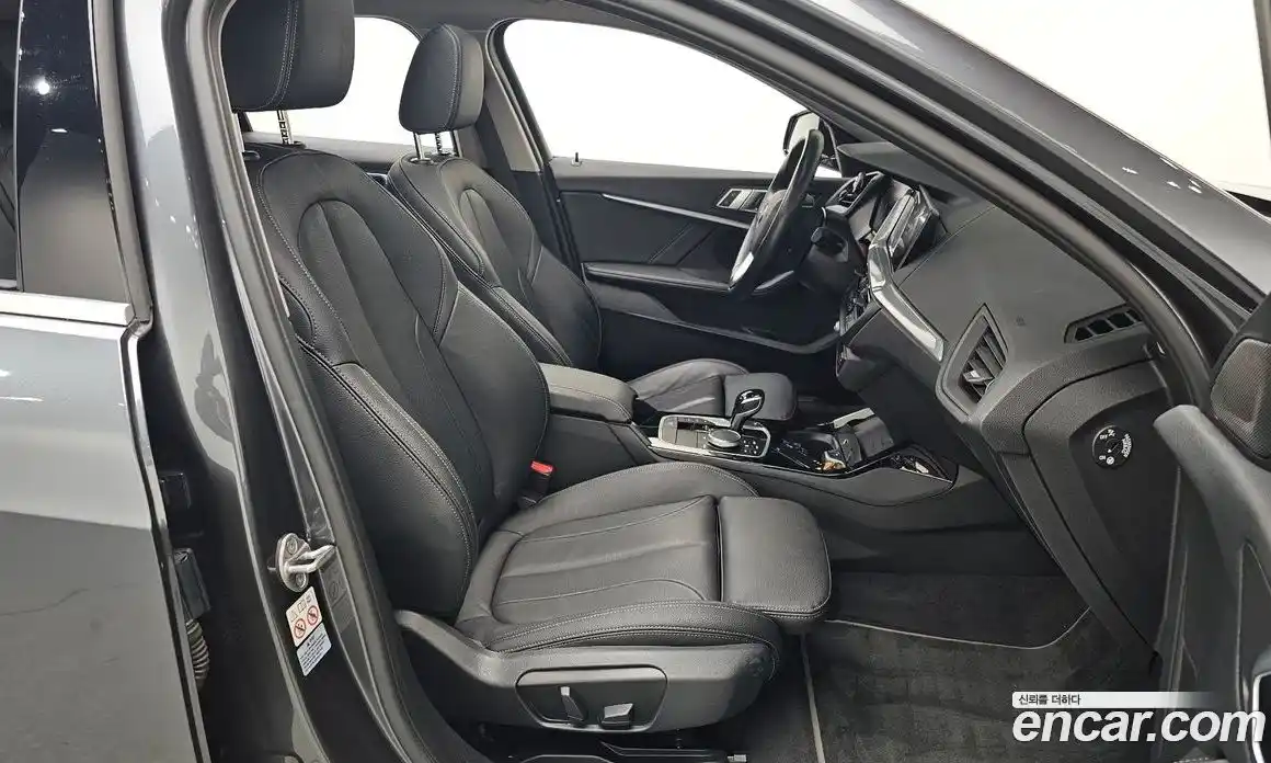 BMW 1-Series 2021 2.0 Автомат в Москве № 189638, фото 17