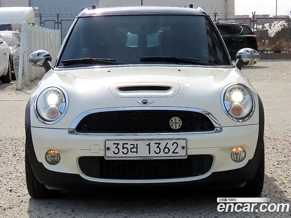 Mini Clubman 2008 1.6 Автомат в Москве № 191027, фото 1