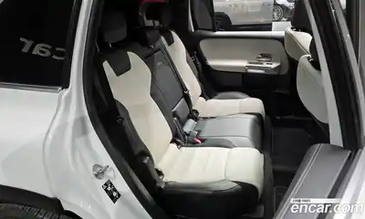 Mercedes-Benz GLB-Class 2020 2.0 Автомат в Москве № 194636, миниатюра 12